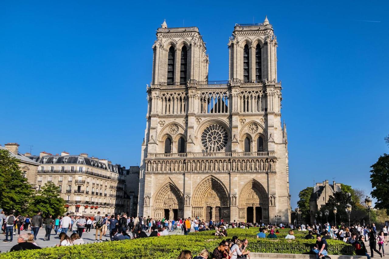 224 Samaritain - Superb In Paris